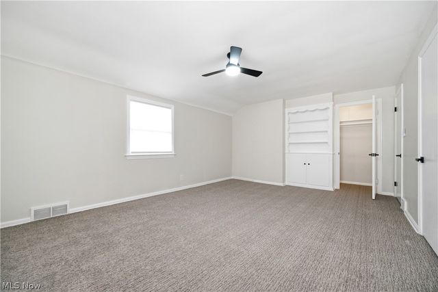 4037 Washington Boulevard, University Heights, OH 44118