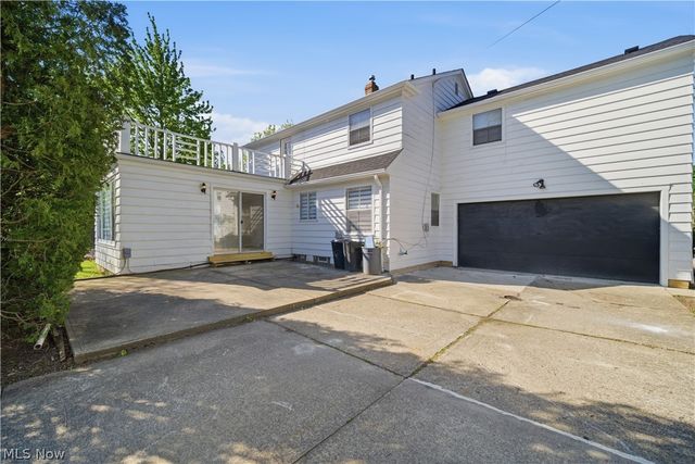 4037 Washington Boulevard, University Heights, OH 44118