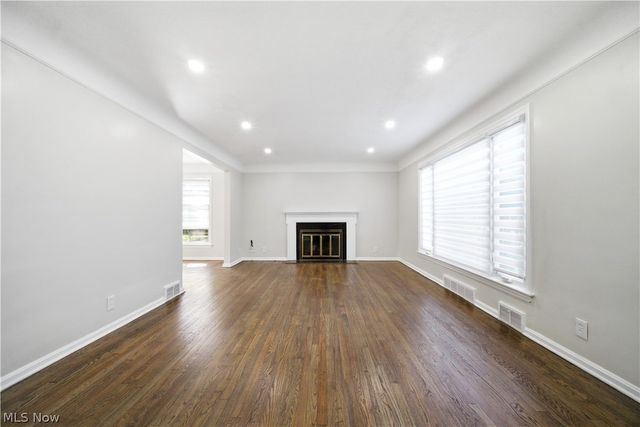 4037 Washington Boulevard, University Heights, OH 44118