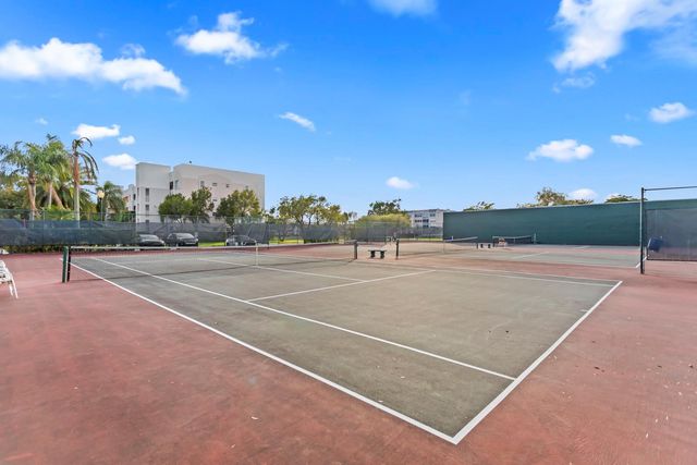 2801 N Pine Island Road 208, Sunrise, FL 33322