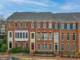 43788 BENT CREEK TER, Leesburg, VA 20176