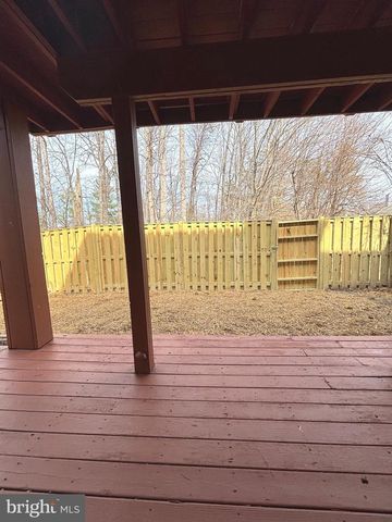 4116 HAMPSTEAD LN, Woodbridge, VA 22192