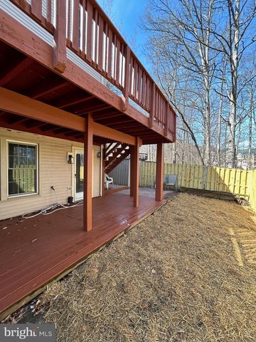 4116 HAMPSTEAD LN, Woodbridge, VA 22192