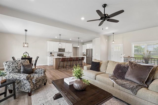 3535 GLEN OAKS, Green Bay, WI 54311