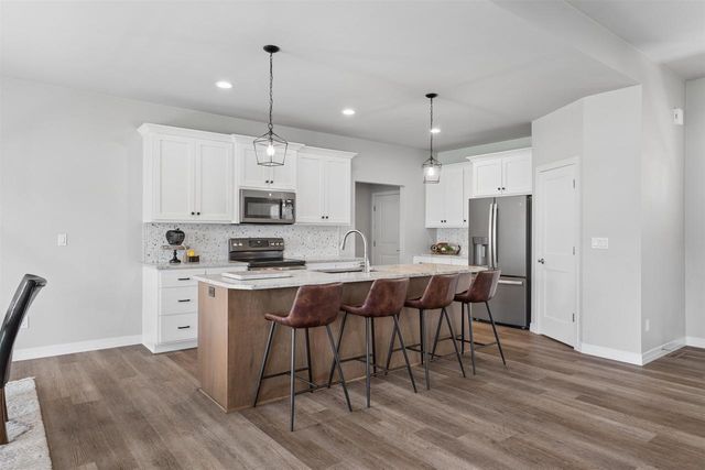 3535 GLEN OAKS, Green Bay, WI 54311