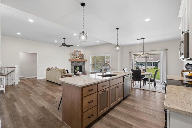 3535 GLEN OAKS, Green Bay, WI 54311