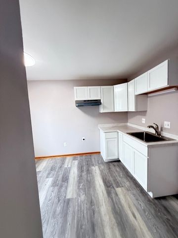 1351 Monomoy Street D, Aurora, IL 60506