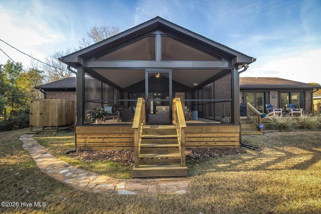 237 Jeb Stuart Drive, Wilmington, NC 28412