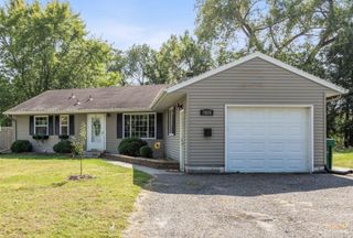 7825 58th Place N, Crystal, MN 55428