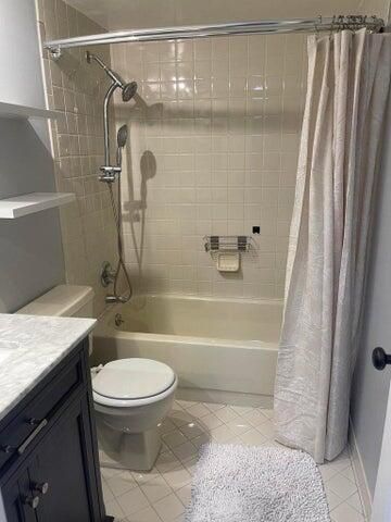 4237 Oak Terrace Drive, Greenacres, FL 33463