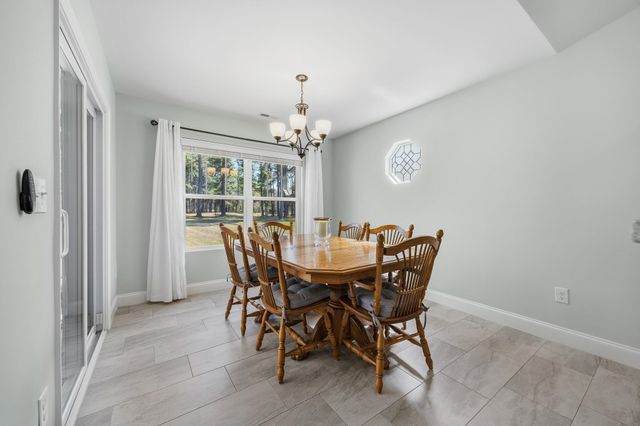 4177 Charleston Oaks Dr, Loris, SC 29569