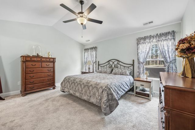 4177 Charleston Oaks Dr, Loris, SC 29569