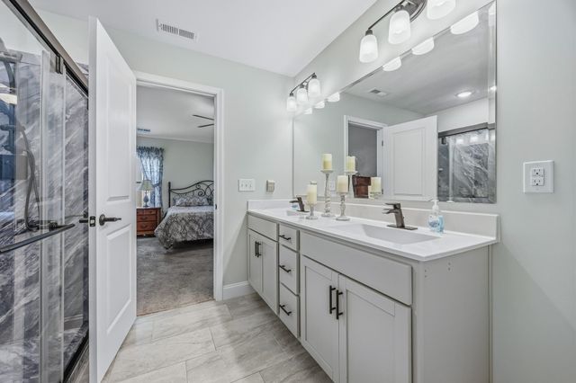 4177 Charleston Oaks Dr, Loris, SC 29569