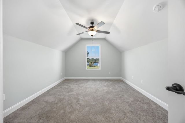 4177 Charleston Oaks Dr, Loris, SC 29569