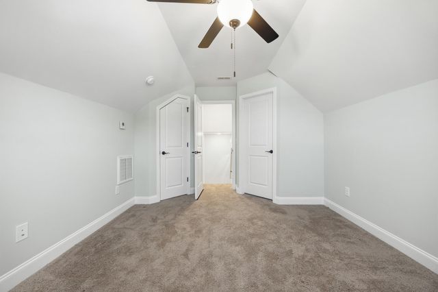 4177 Charleston Oaks Dr, Loris, SC 29569