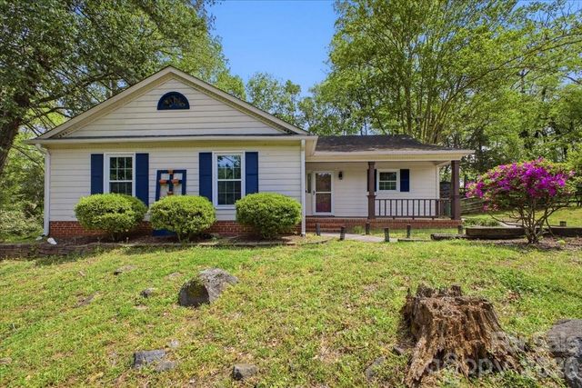 2516 Turnberry Lane, Charlotte, NC 28210