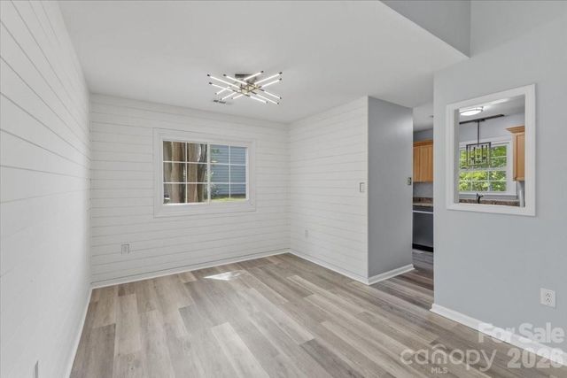 2516 Turnberry Lane, Charlotte, NC 28210