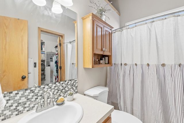 10906 W Ryan St, Wichita, KS 67205