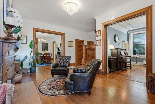 601 Emerson St, Shadyside, PA 15206