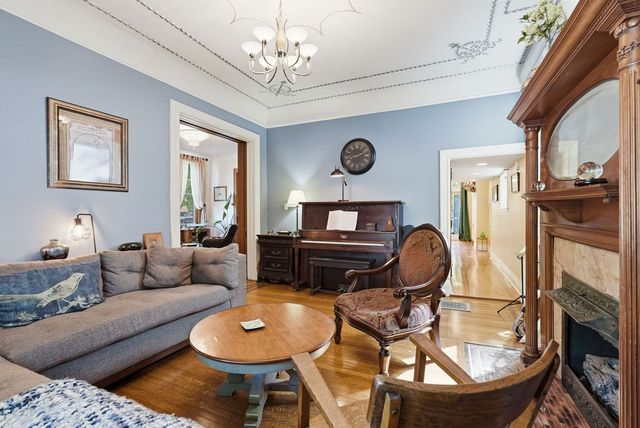 601 Emerson St, Shadyside, PA 15206