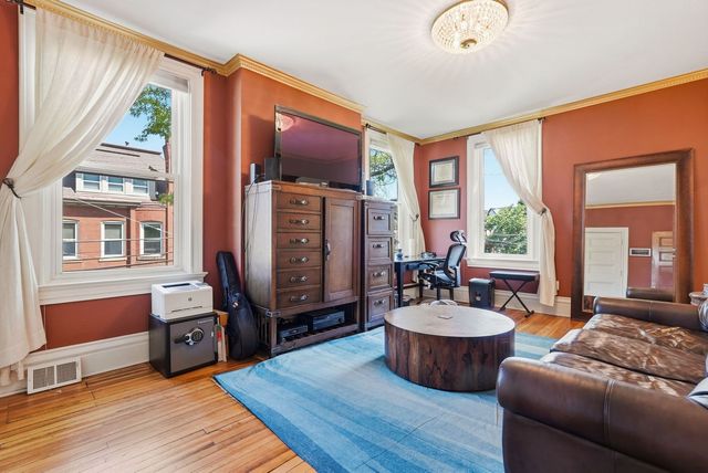 601 Emerson St, Shadyside, PA 15206