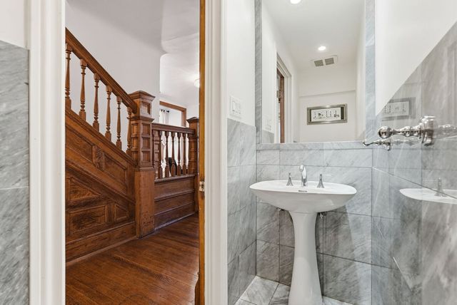 601 Emerson St, Shadyside, PA 15206