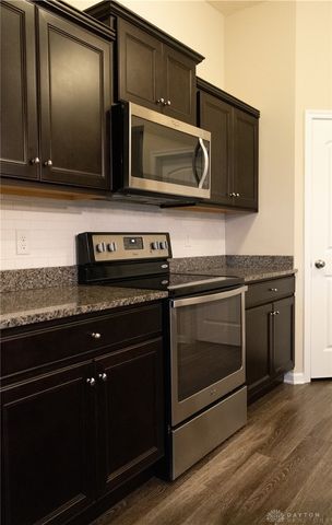 14 Waterhaven Way, Springboro, OH 45066