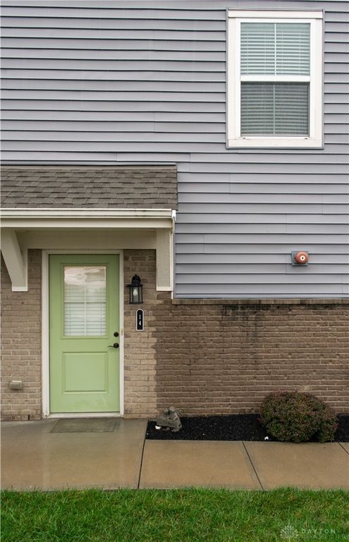 14 Waterhaven Way, Springboro, OH 45066