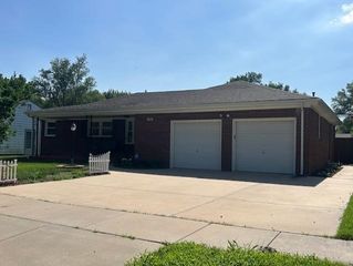 1787 Old Manor Rd., Wichita, KS 67208