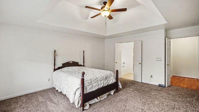 1001 Crimson Creek Drive, Lexington, KY 40509