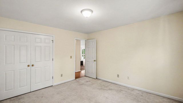 1001 Crimson Creek Drive, Lexington, KY 40509