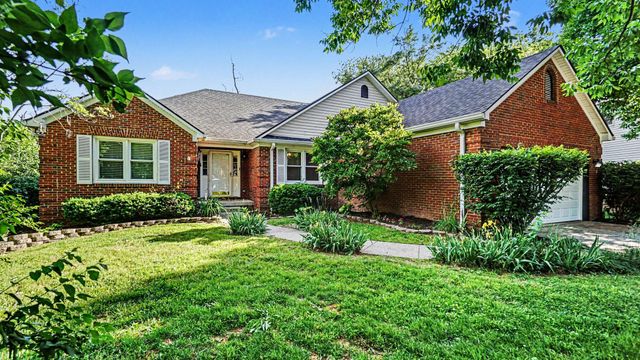 1001 Crimson Creek Drive, Lexington, KY 40509