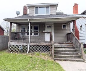 2569 Alter Road, Detroit, MI 48215