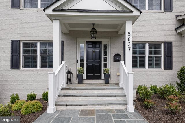 5627 KNOLLWOOD RD, Bethesda, MD 20816