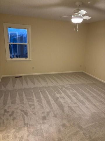 818 Autumn Drive, Belton, MO 64012