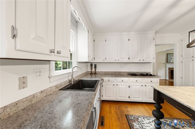 11820 Wexwood Dr, North Chesterfield, VA 23236