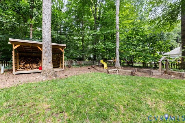 11820 Wexwood Dr, North Chesterfield, VA 23236