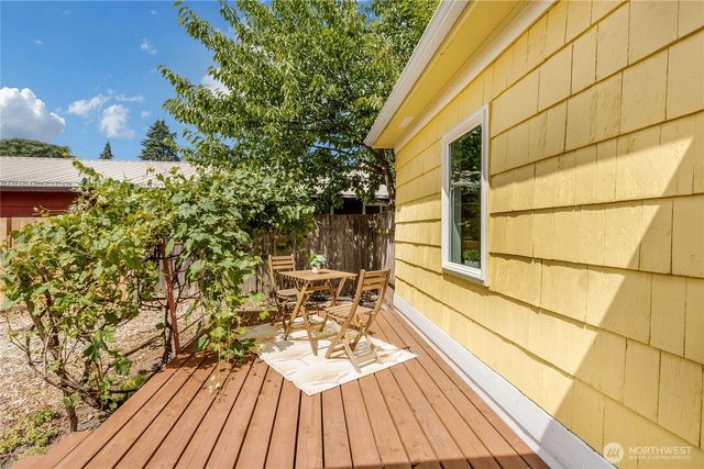 323 Milroy Street NW, Olympia, WA 98502