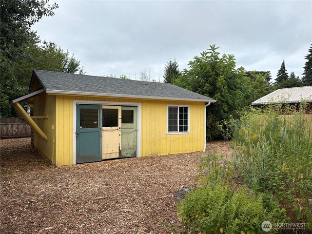 323 Milroy Street NW, Olympia, WA 98502