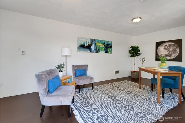 323 Milroy Street NW, Olympia, WA 98502