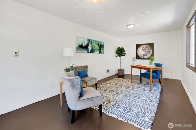 323 Milroy Street NW, Olympia, WA 98502