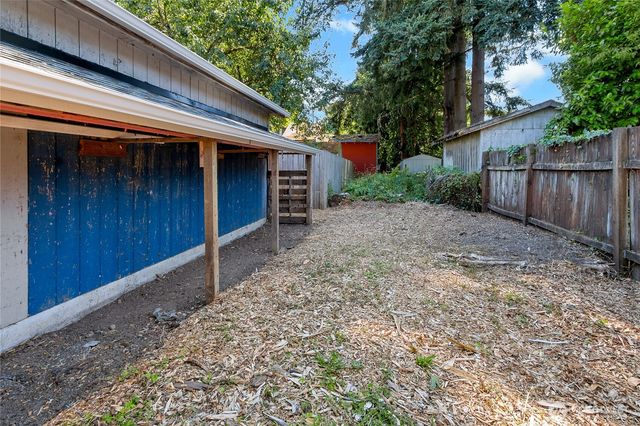 323 Milroy Street NW, Olympia, WA 98502