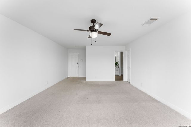 8118 Brisbane, Converse, TX 78109