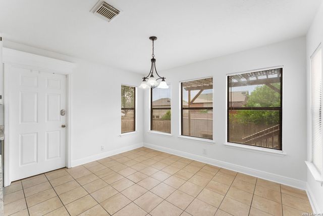 8118 Brisbane, Converse, TX 78109