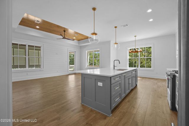 260 Clark Avenue, Pass Christian, MS 39571