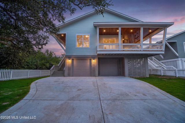 260 Clark Avenue, Pass Christian, MS 39571