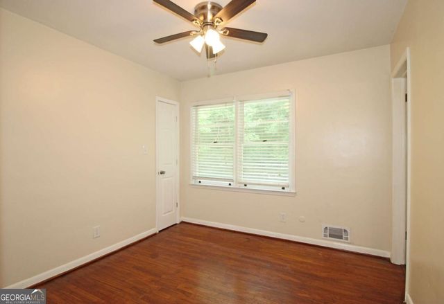 257 Chalmers Drive NW, Atlanta, GA 30318