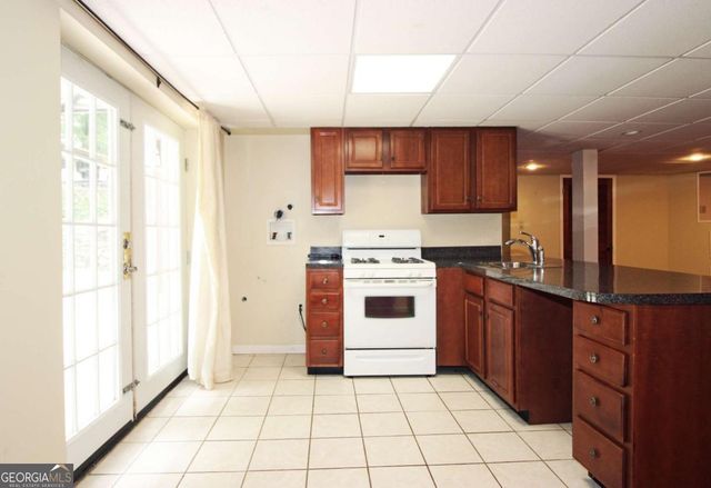 257 Chalmers Drive NW, Atlanta, GA 30318