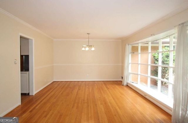 257 Chalmers Drive NW, Atlanta, GA 30318