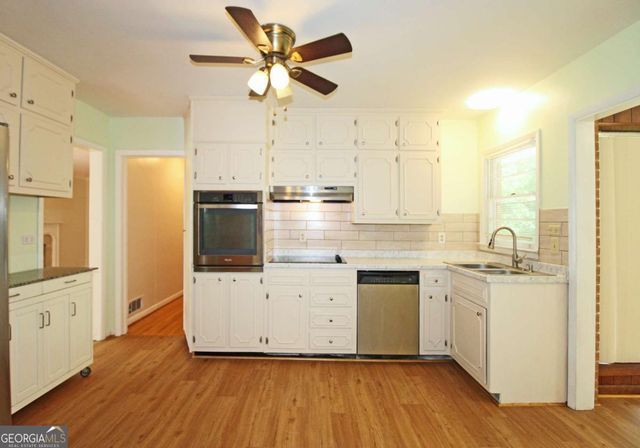 257 Chalmers Drive NW, Atlanta, GA 30318